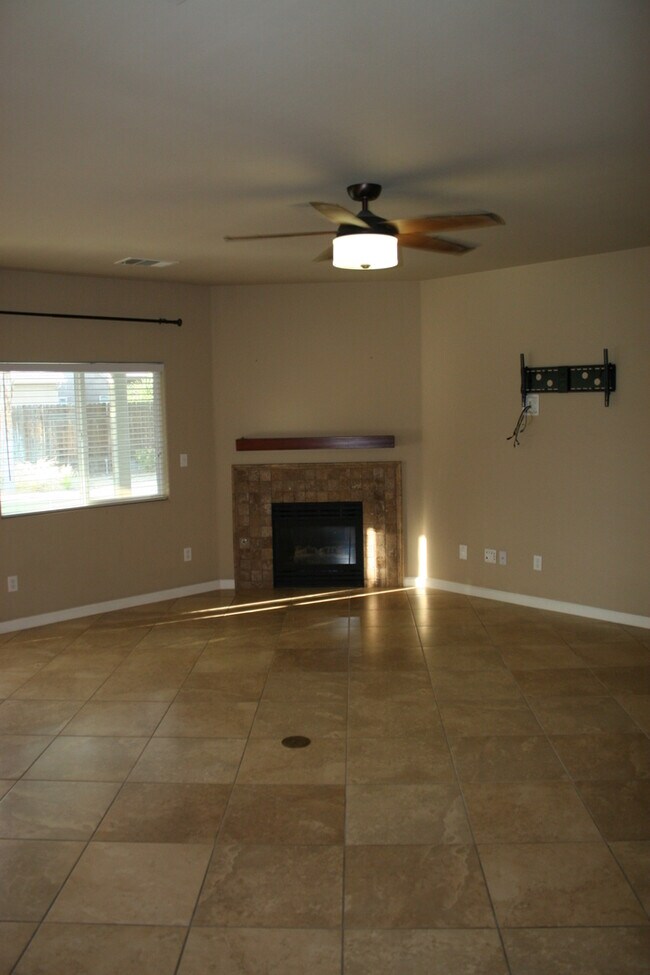 Building Photo - 12606 Willowdale Dr