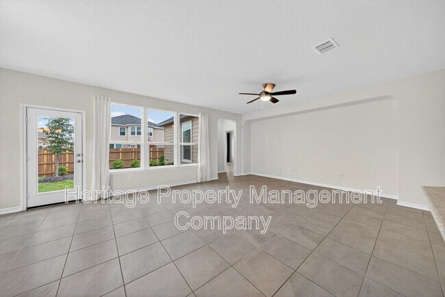 Building Photo - 8014 Kingfisher Lndg