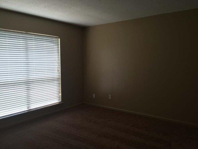 Building Photo - 3/2 Brick home in Prattville