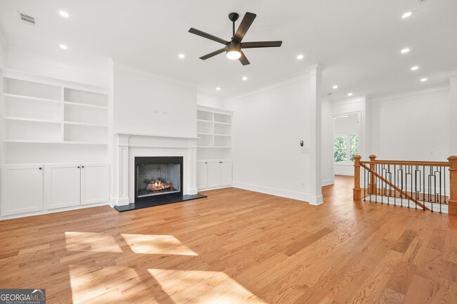 Building Photo - 1525 Tapestry Ridge SE