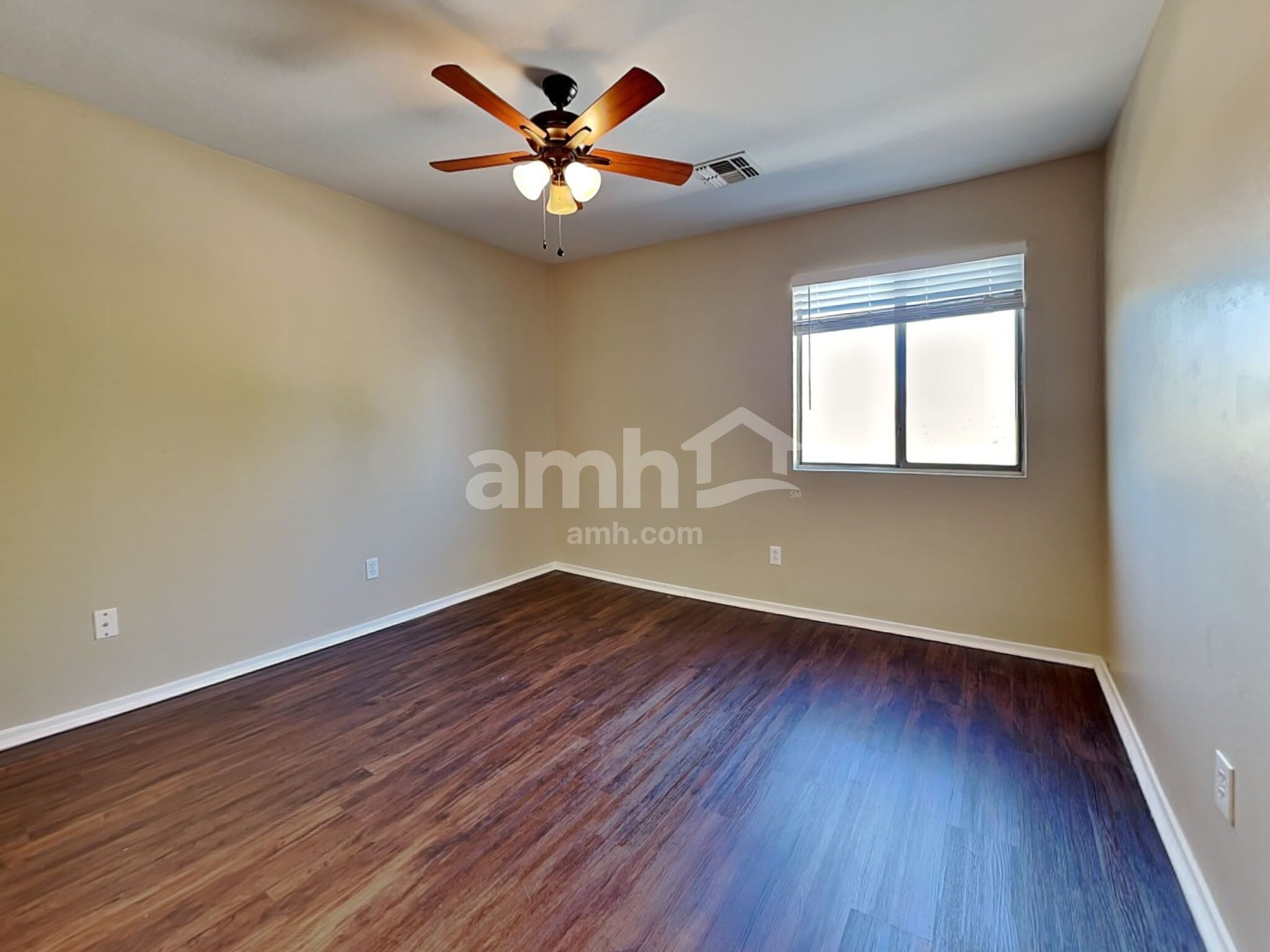 Building Photo - 3250 W Jessica Ln