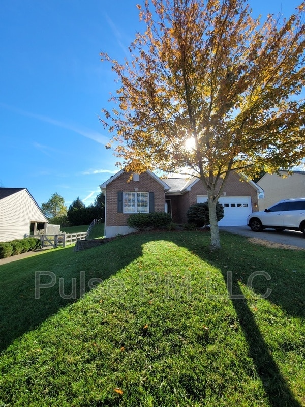 Building Photo - 10189 Chestnut Oak Dr