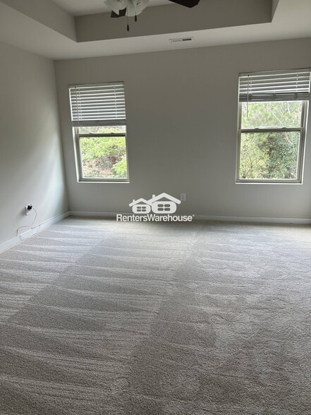 Building Photo - 3530 Misty Hollow Dr