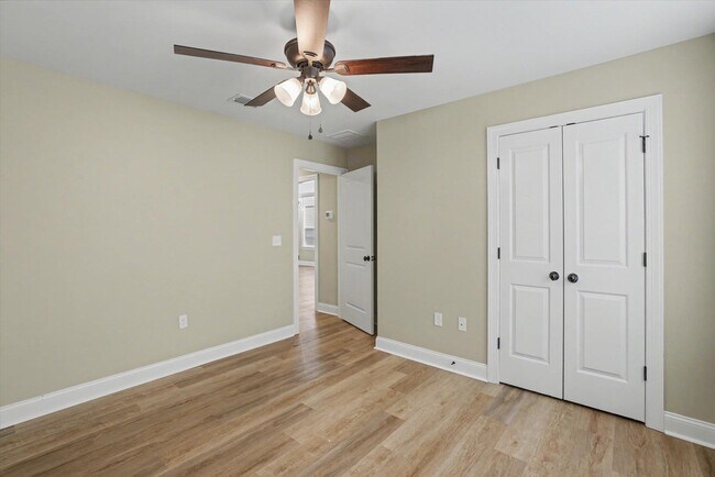 Building Photo - 28 Sudai St