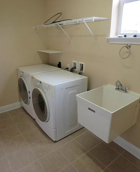 Laundry room, washer and dryer included - 378 Miranda Ct