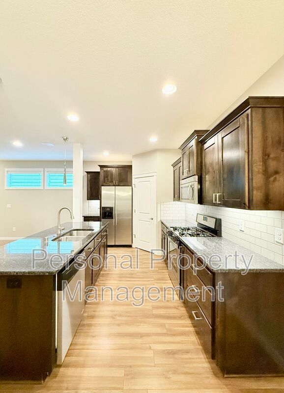 Building Photo - 4501 NE 91st Way