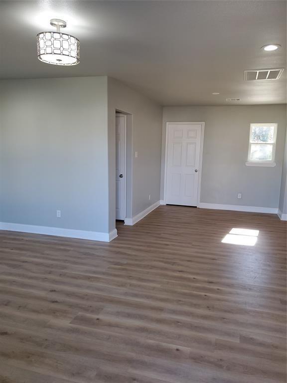 Building Photo - 4514 Willowbrook Blvd