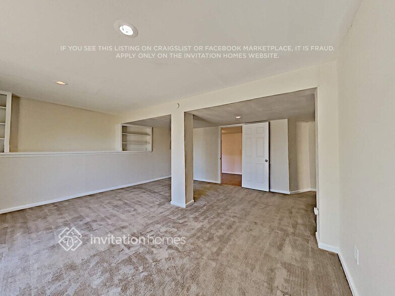 Building Photo - 7736 Halleys Dr