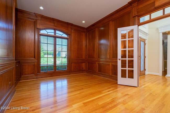 Building Photo - 3003 Glenhill Ct