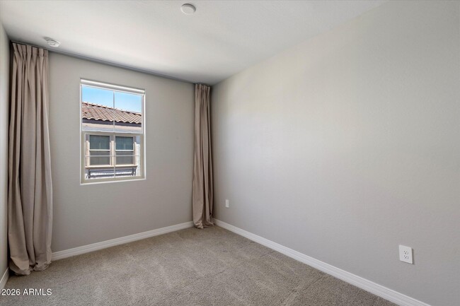 Building Photo - 1823 E Chelsea Ln