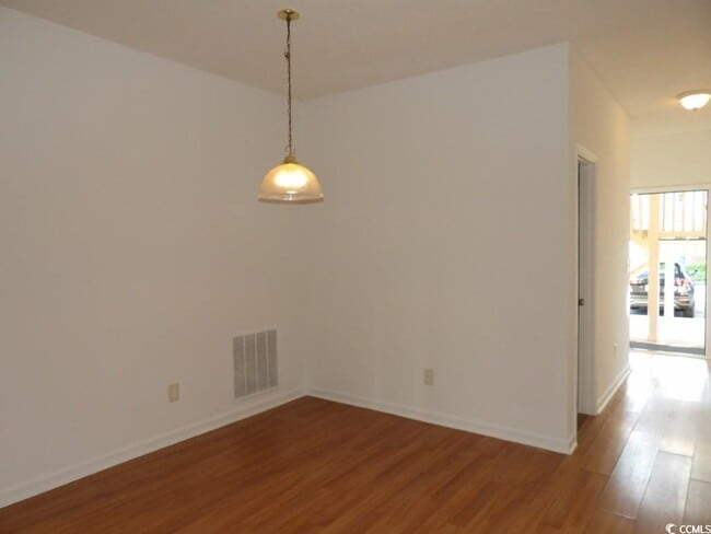 Building Photo - 1058 Sea Mountain Hwy