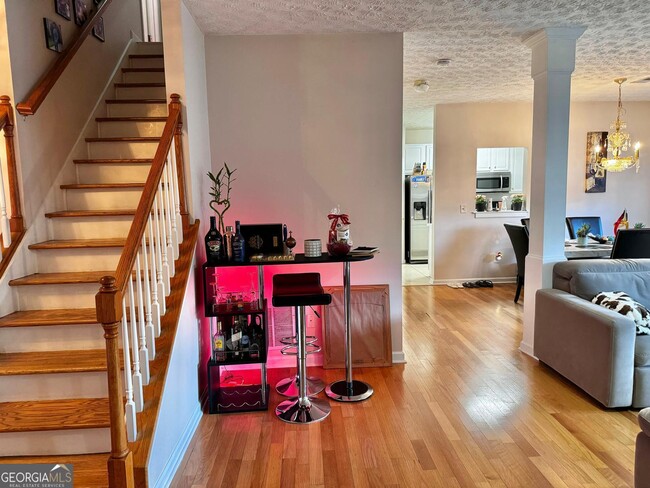 Building Photo - 1481 Edgeley Way