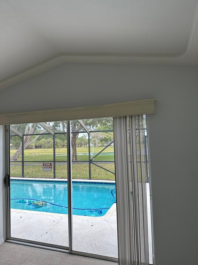 Building Photo - 14481 SW 146th Pl
