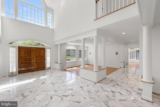Building Photo - 2608 Geneva Hill Ct