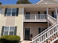 Building Photo - 4617 McClelland Dr