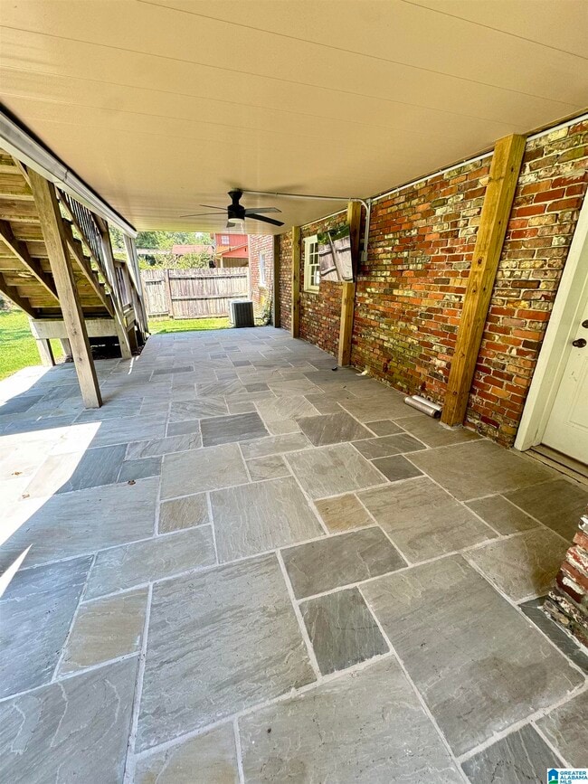 Building Photo - 3708 Northcote Dr.