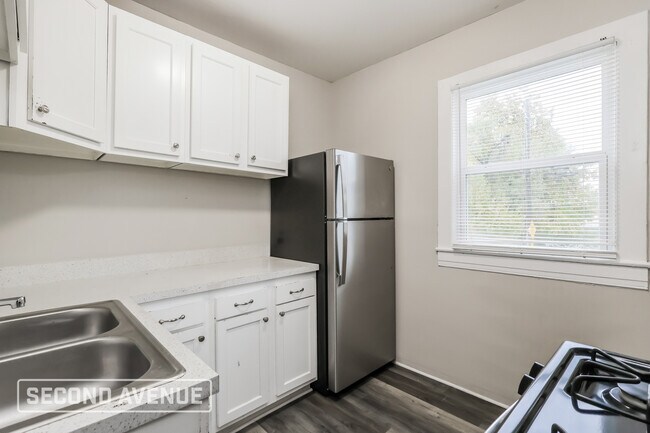 Building Photo - 103 Saunders Ct