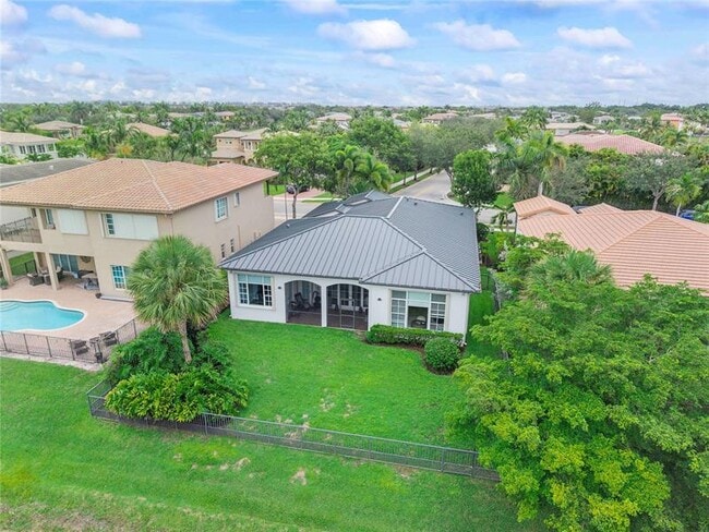 Building Photo - 10980 NW 78th Pl
