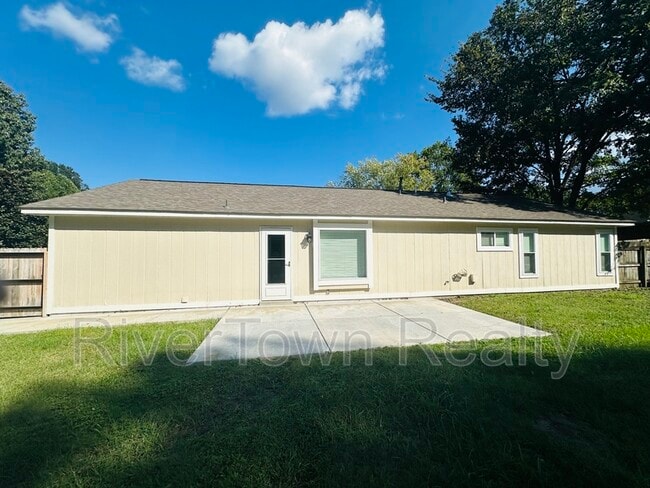 Building Photo - 887 Quail Chase Ln