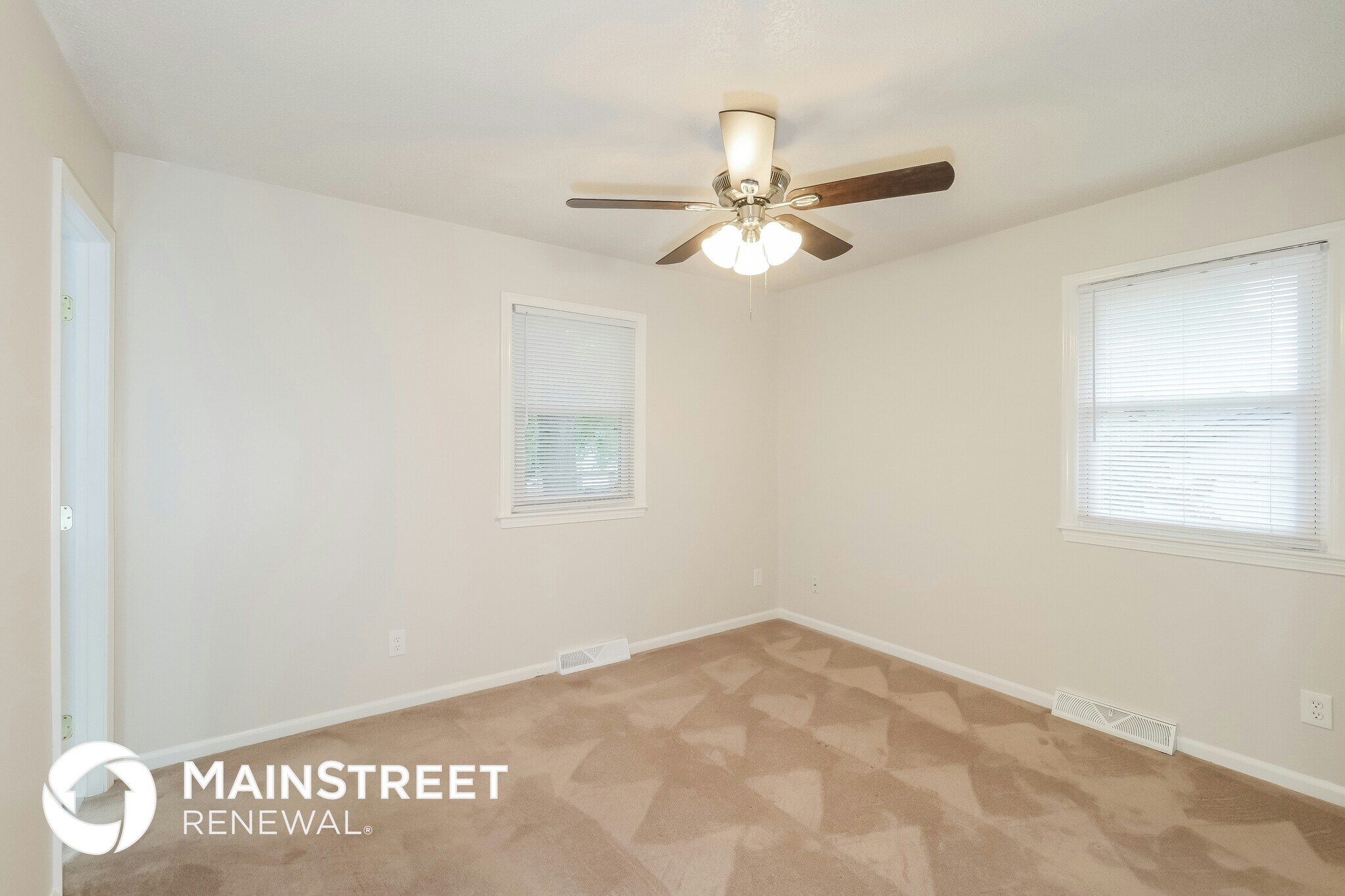 Building Photo - 7616 N Serene Ave