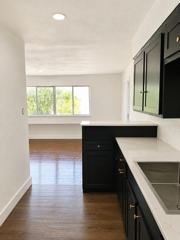 Building Photo - 2712 Oakcliff St