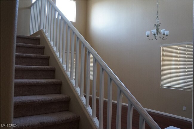 Building Photo - 235 Crooked Tree Dr