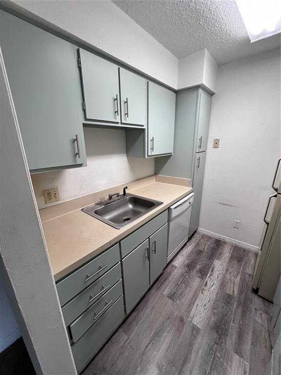 Building Photo - 305 Wymore Rd