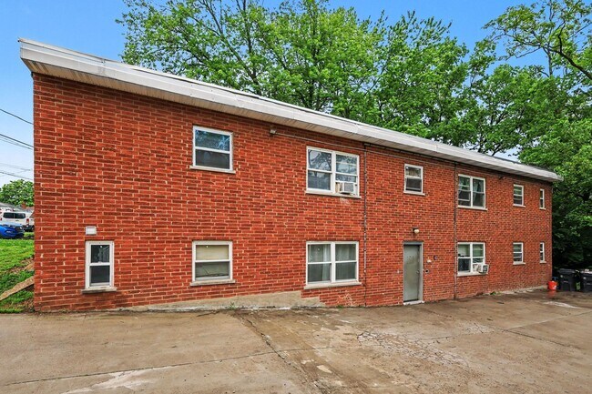 Building Photo - 3348 Ninann Ct