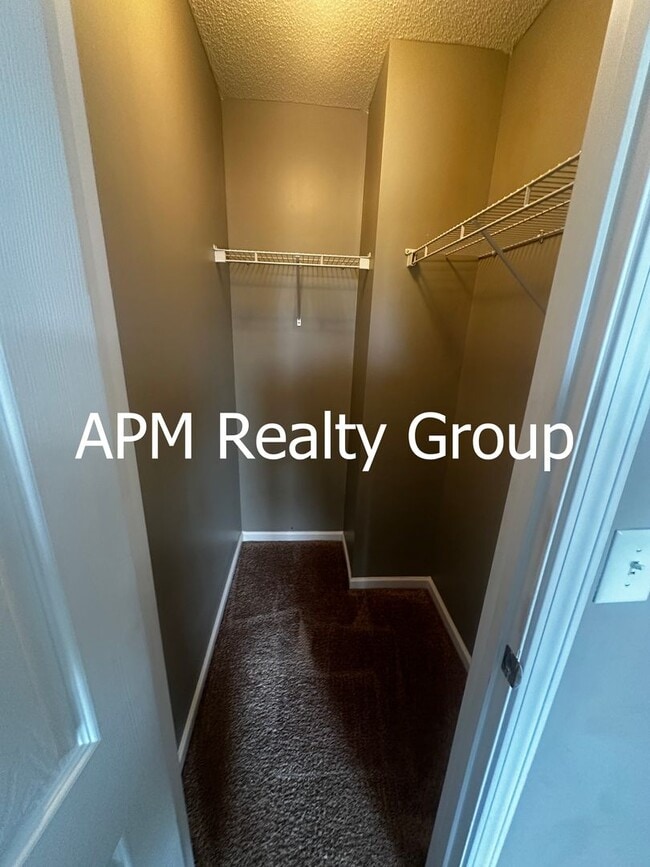 Building Photo - Clemson Road Convenient 4 Bedroom