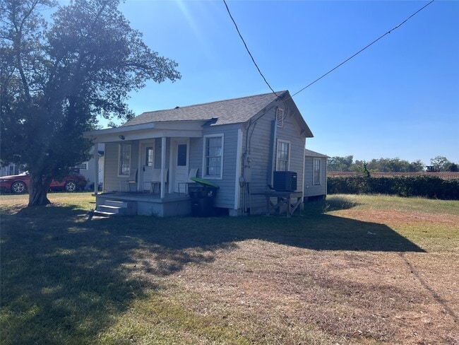 Building Photo - 507 Harrison Ln