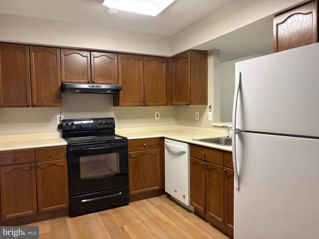 Building Photo - 14823 Rising Sun Ln