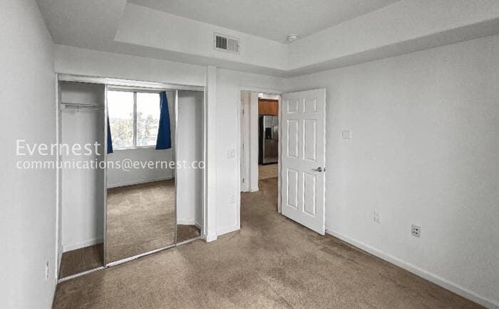 Building Photo - 1101 S Main St