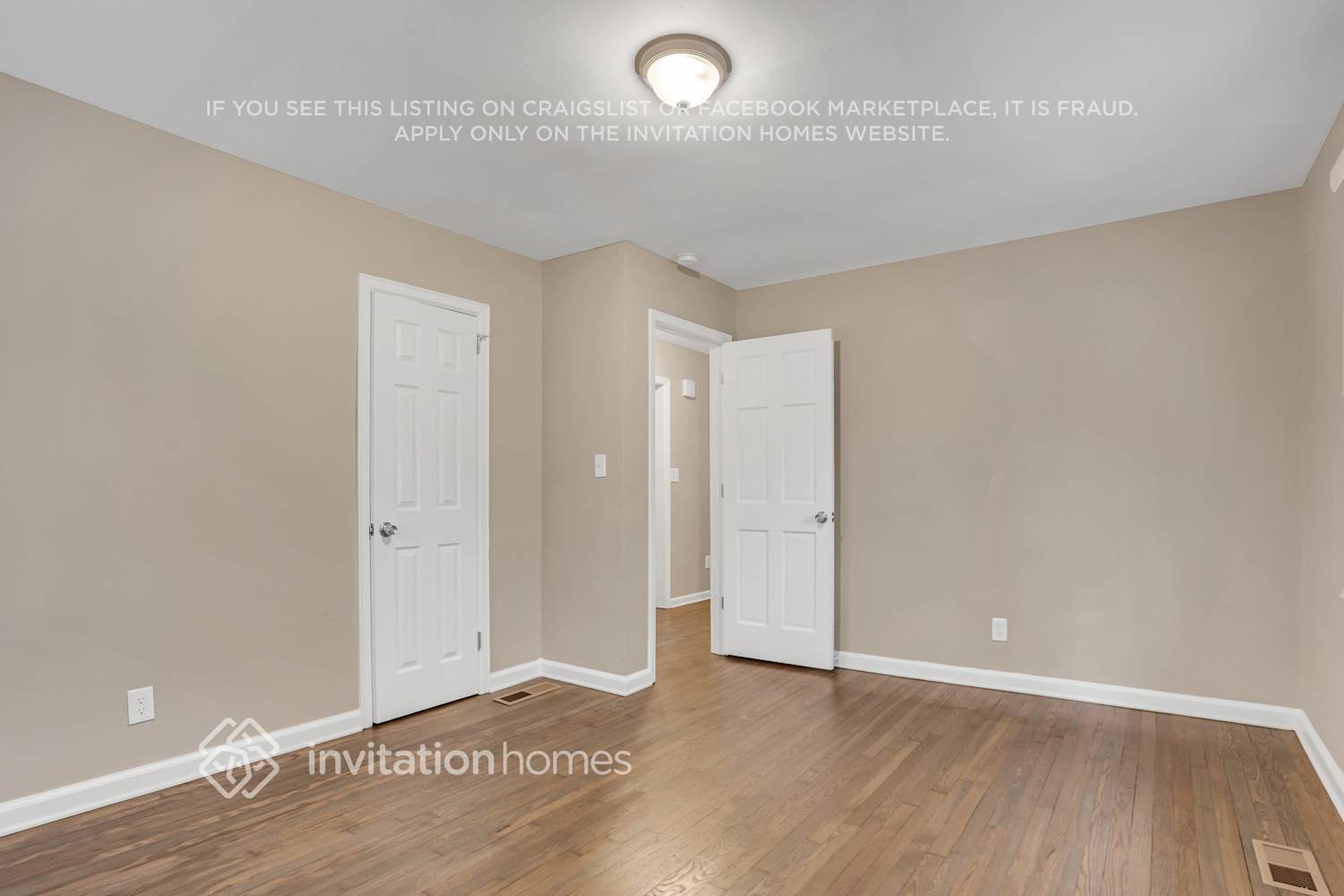 Building Photo - 4802 Glenwood Rd