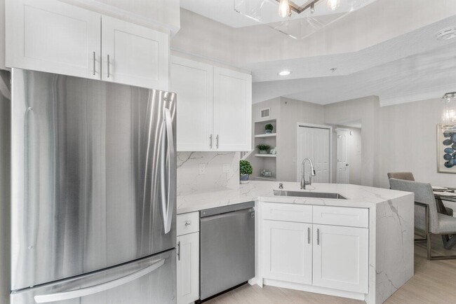 Building Photo - 2030 Alta Meadows Ln