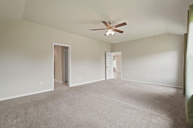 Building Photo - 21047 Warrender Terrace Ln