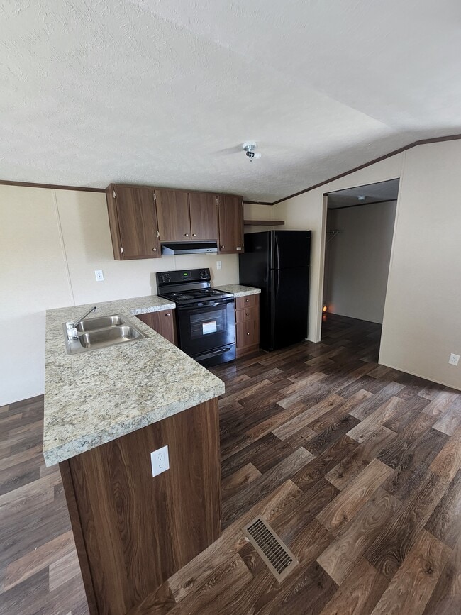 Building Photo - Bullard Mobile Home Park