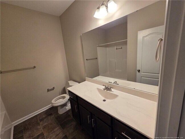 Building Photo - 2044 Stonewash Dr