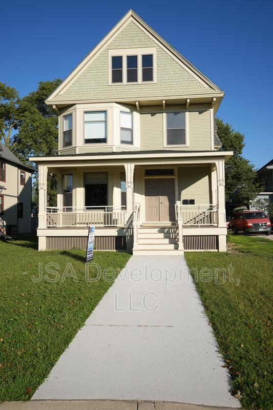 Building Photo - 519 E 3rd St