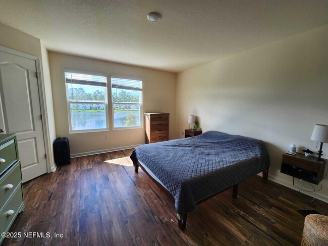 Building Photo - 180 Talulla Trl