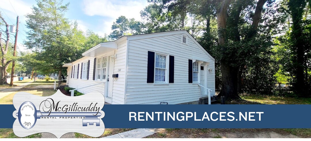 Building Photo - 1240 Holden Dr