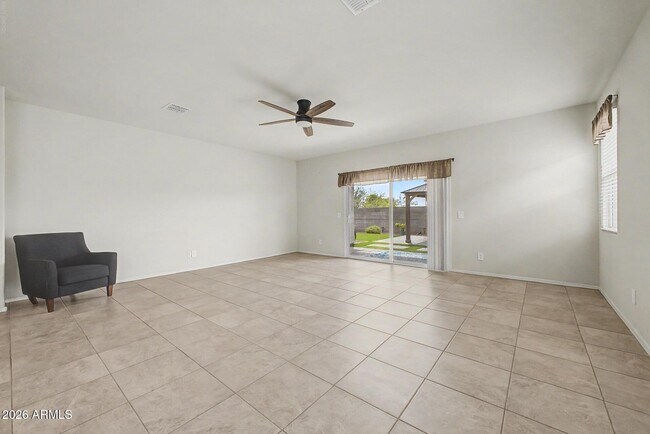 Building Photo - 18363 W Whispering Wind Dr