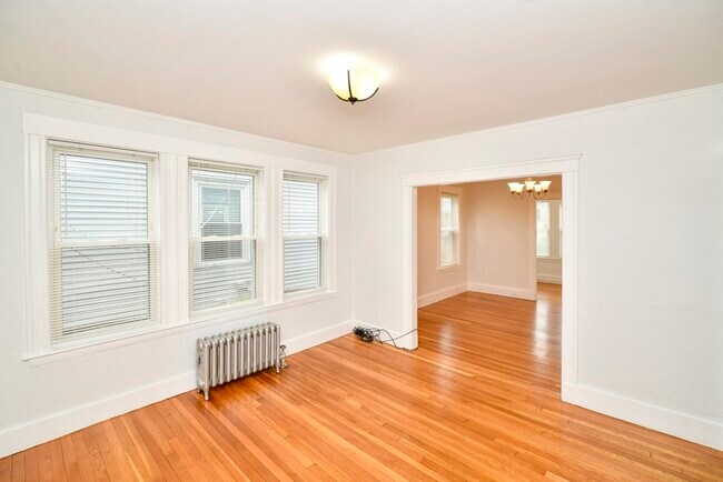 Building Photo - 21 Shafter St