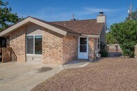 Building Photo - 623 Paula Pl