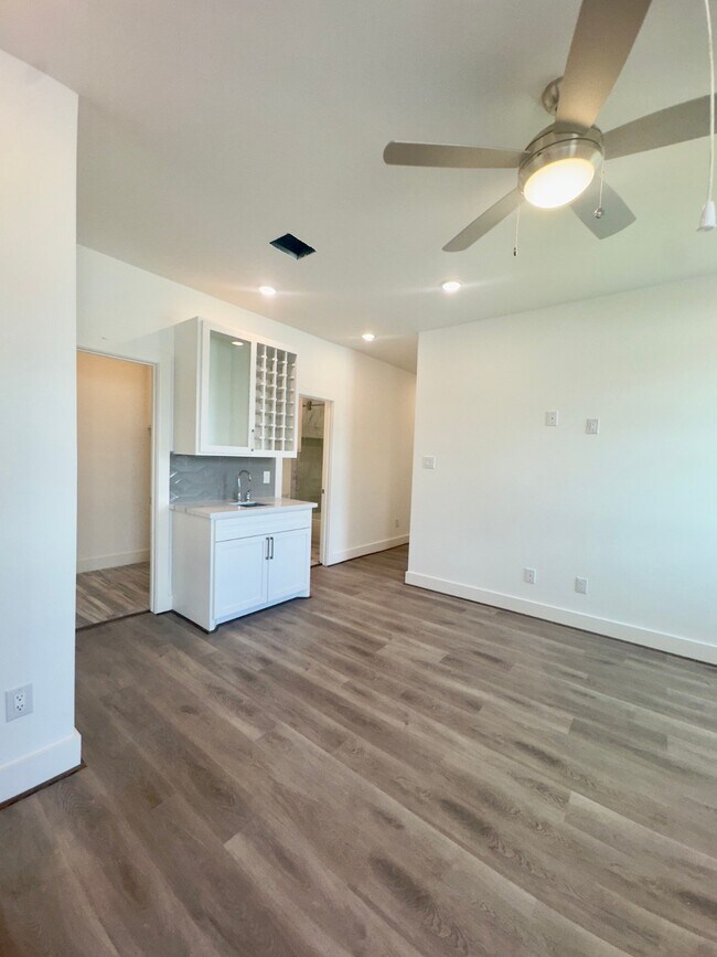 Building Photo - 10232 Porto Rico Rd