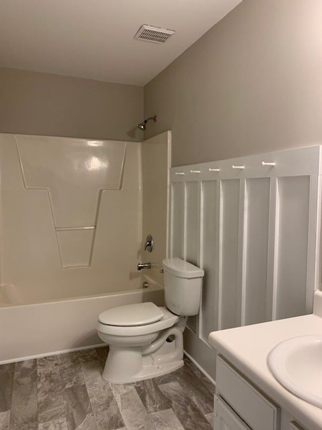 Building Photo - Location, Community, Quality Living. It St...