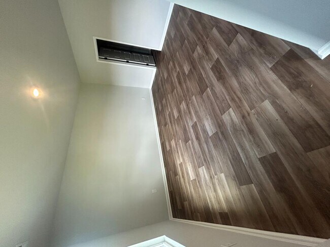 Building Photo - 177 Indigo Pl
