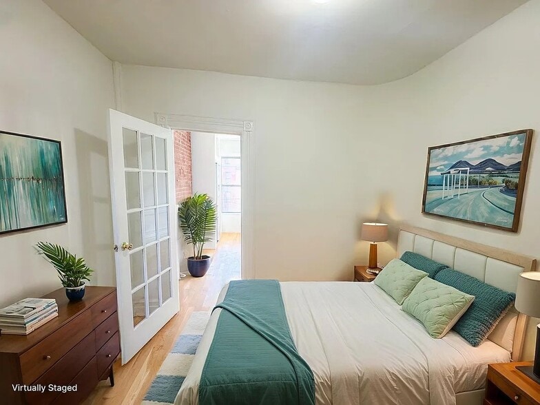 Building Photo - 792 9th Ave