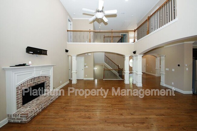 Building Photo - 4580 Wykeshire Ct