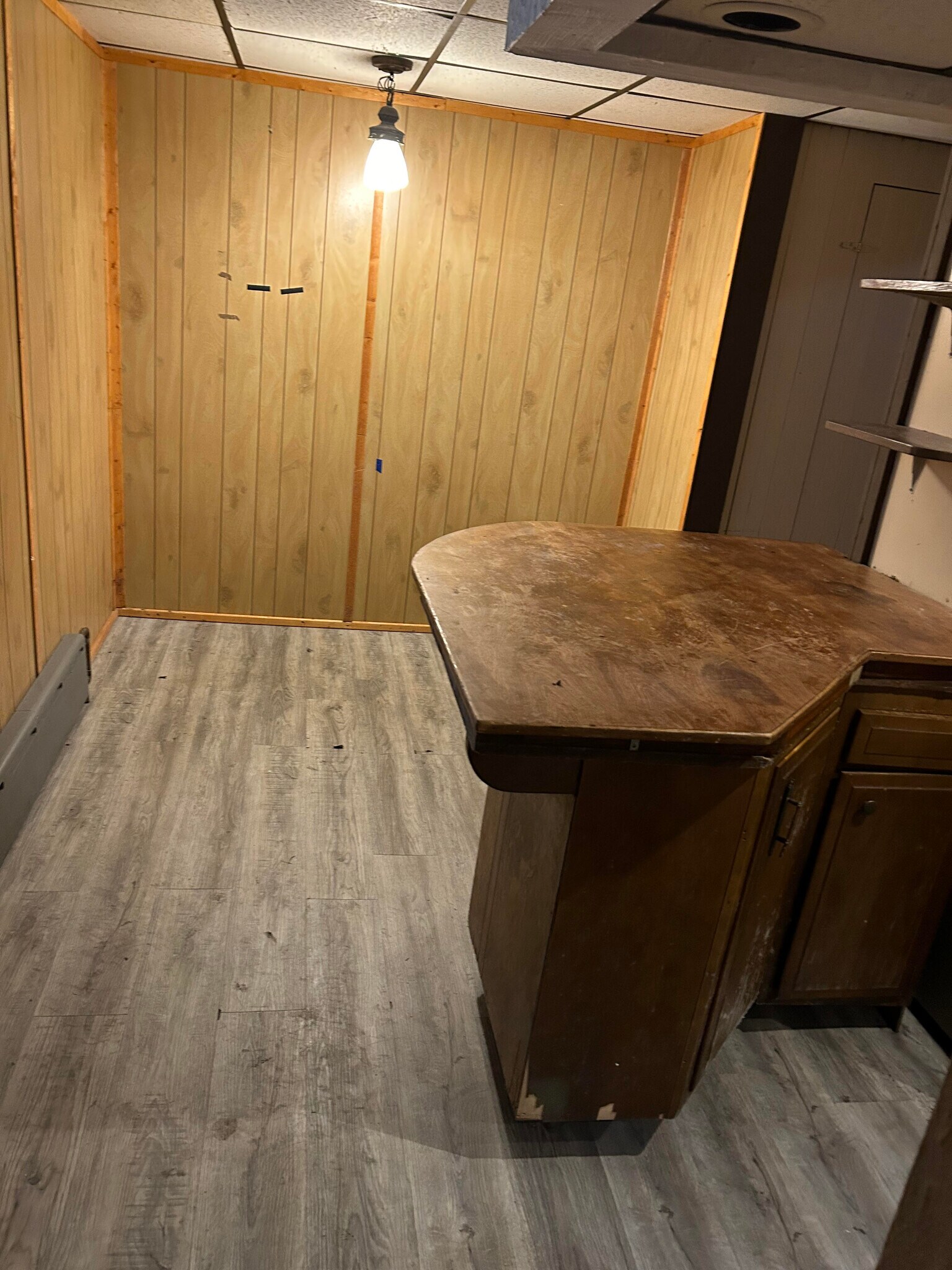 Building Photo - 305 1/2 Elm St