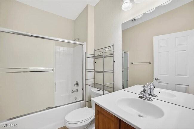Building Photo - 7349 Shelduck St